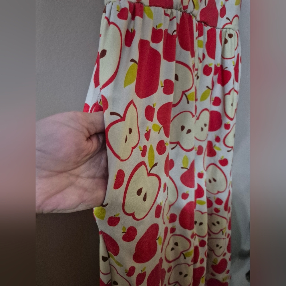 Apple Jumper - Picture 3 of 5